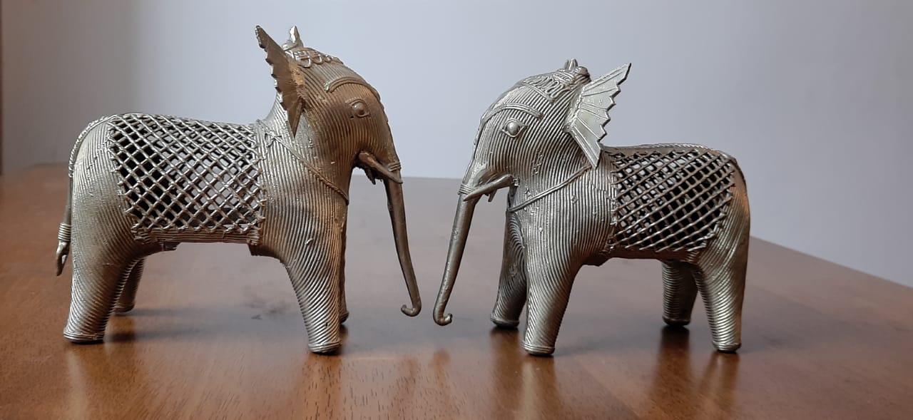 The Majestic Elephants (1 Pair)